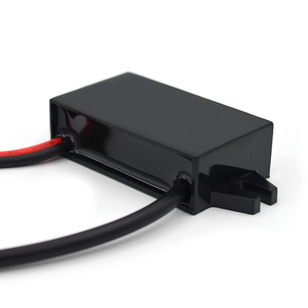 USB power adapter (12V --> 5V), 19,00 €