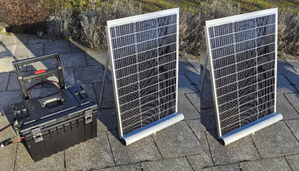 1 x Solabox SB-150 mit 2 Solarmodule je 120W